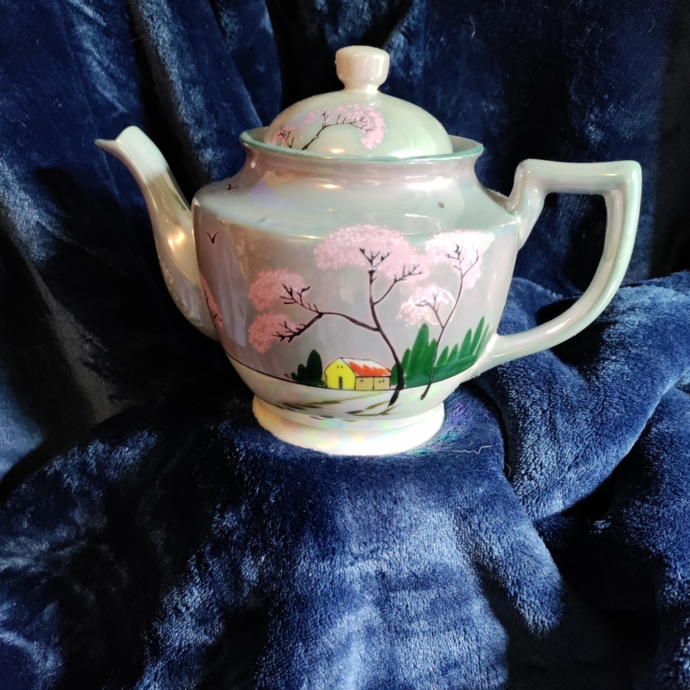 Antique lusterware tea set service for 4